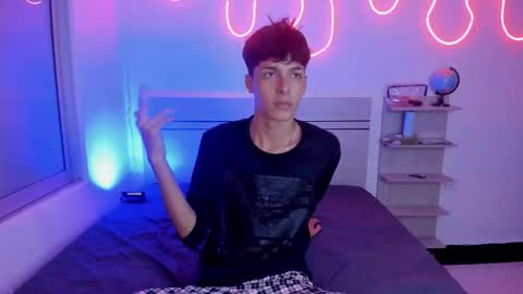 Luccas Ferreira online show from 16, 11, 2025