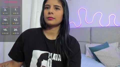 Snapshot of luceroo1 chatting on 9, 1, 2025 luceroo1 online show from 9, 1, 2025