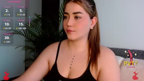 lucia star  online show from 15, 10, 2025