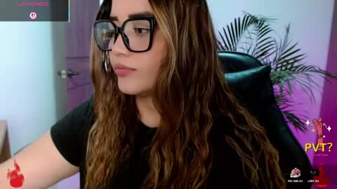 Snapshot of lucia_star_ chatting on 11, 5, 2026 lucia star online show from 11, 5, 2026