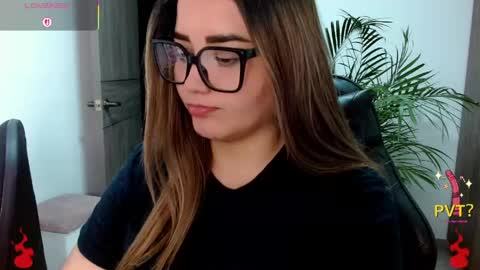 Snapshot of lucia_star_ chatting on 23, 5, 2026 lucia star online show from 23, 5, 2026