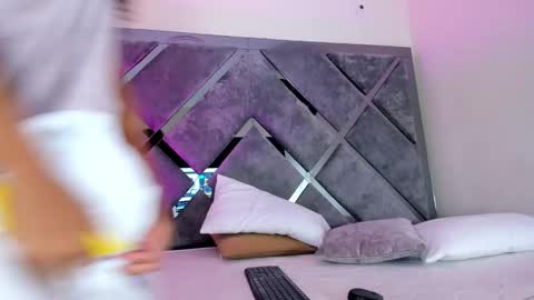 Lucia Gray online show from 3, 10, 2025