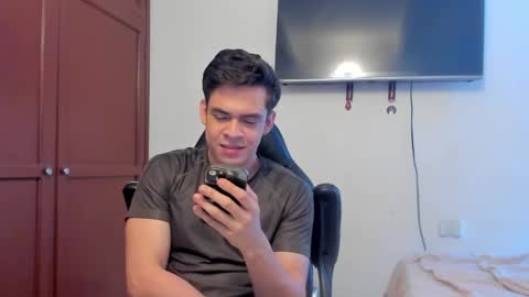 Lucian Gomez online show from 5, 10, 2025