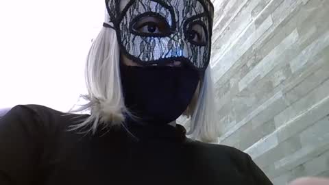 luciana_love22 online show from 15, 9, 2025