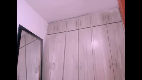 lucianahardmand online show from 14, 9, 2025