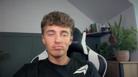 Lucian online show from 8, 9, 2025