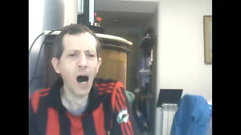 Snapshot of lucianoaxel chatting on 21, 2, 2026 Luciano online show from 21, 2, 2026