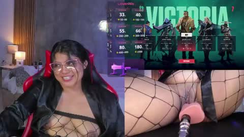 Snapshot of luciareid chatting on 6, 5, 2026 Lucia online show from 6, 5, 2026