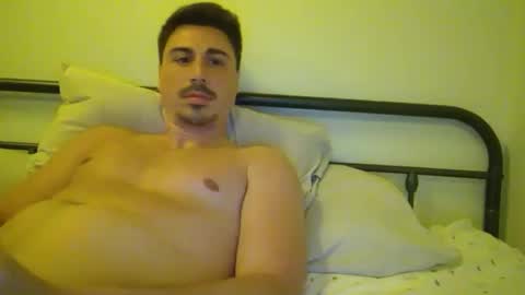 Snapshot of lucky3711 chatting on 8, 4, 2026 lucky3711 online show from 8, 4, 2026