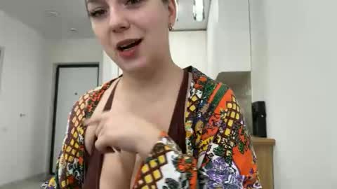 lucky_foryou_baby online show from 20, 2, 2026