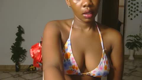 lucky_n_shyshy online show from 13, 11, 2025