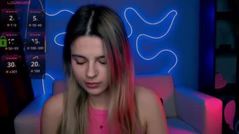 Snapshot of luckybabymeow chatting on 6, 5, 2026 Mila Sweetheart online show from 6, 5, 2026