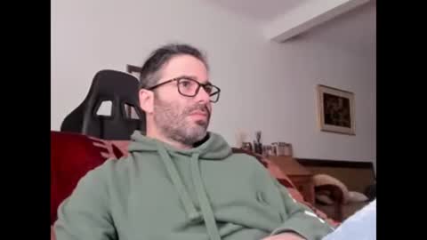 Snapshot of luckydrakex chatting on 12, 1, 2025 Lucky online show from 12, 1, 2025