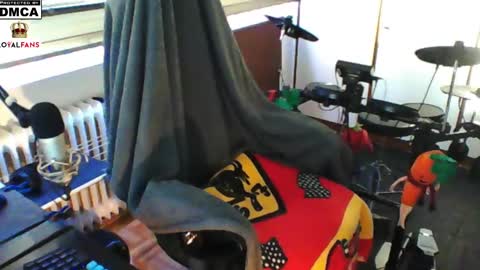        call me  Stefan online show from 2, 3, 2025