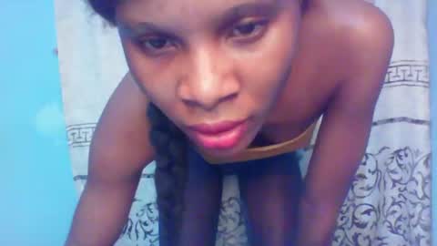 Snapshot of luckymadequeen chatting on 30, 1, 2025 Gloria online show from 30, 1, 2025