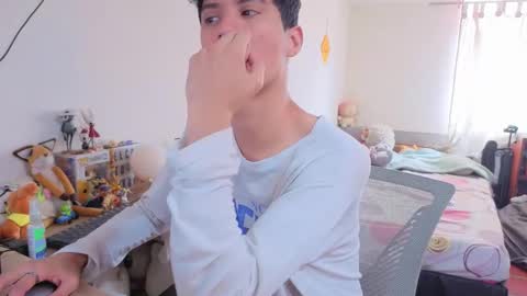 Lu Independent Model online show from 18, 2, 2026