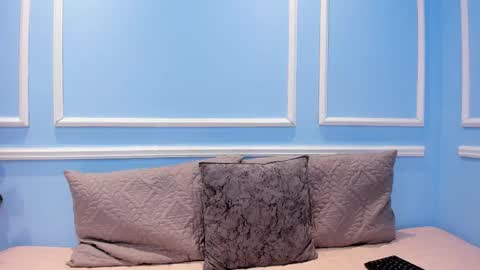 lucy_canel online show from 3, 11, 2025