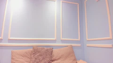 lucy_canel online show from 8, 11, 2025