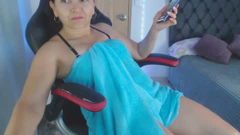 Snapshot of lucy_chanell chatting on 6, 12, 2024 lucy online show from 6, 12, 2024