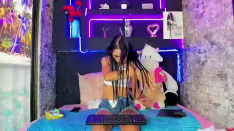 Snapshot of lucy_unlimited chatting on 28, 6, 2026 Lucy unlimit come back here online show from 28, 6, 2026