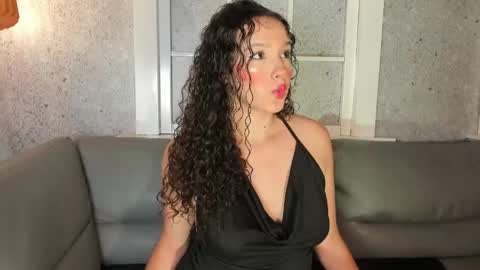 Snapshot of lucylovelyy1 chatting on 3, 6, 2026 Lucy online show from 3, 6, 2026