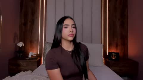 Snapshot of lucysalvatore chatting on 30, 6, 2026 Lucy online show from 30, 6, 2026