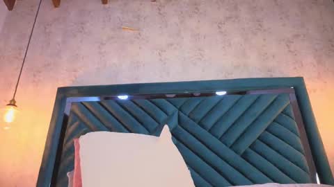 Lucy online show from 30, 9, 2025