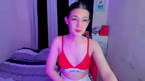 Snapshot of lucyx143 chatting on 15, 7, 2026 Lucy online show from 15, 7, 2026
