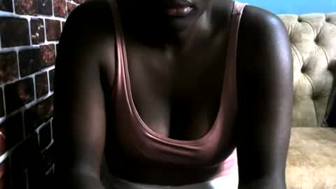 Snapshot of lue_123 chatting on 8, 8, 2026 Lue 123 online show from 8, 8, 2026