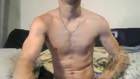 Snapshot of luffyman20 chatting on 12, 7, 2026 luffyman20 online show from 12, 7, 2026