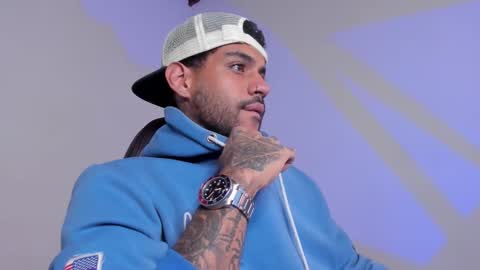 Luigi Vitale online show from 26, 11, 2025