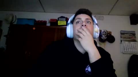 A slave to the mistress.. un esclavo para las amas dominantes. online show from 21, 2, 2026