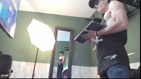 Luis AS online show from 2, 1, 2025