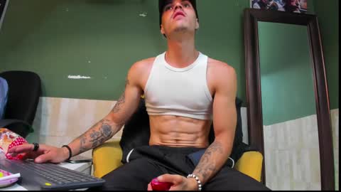Luis AS online show from 12, 1, 2025