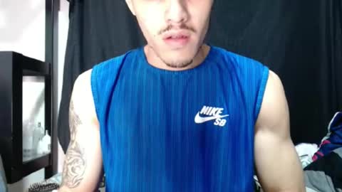 Luis AS online show from 10, 11, 2025