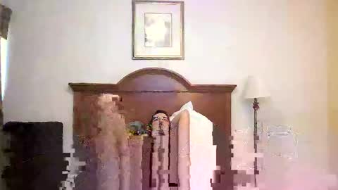 Snapshot of luis_flr chatting on 20, 4, 2026 luis_flr online show from 20, 4, 2026