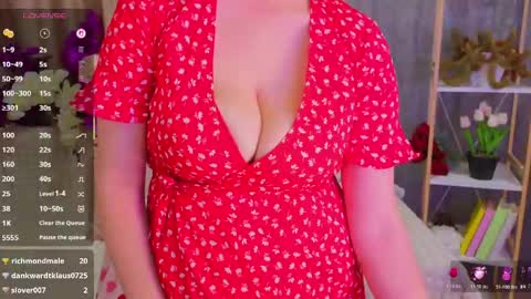 Snapshot of luisa_rosee chatting on 11, 5, 2026 Luisa Rosee online show from 11, 5, 2026