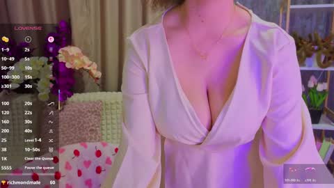 Snapshot of luisa_rosee chatting on 13, 5, 2026 Luisa Rosee online show from 13, 5, 2026