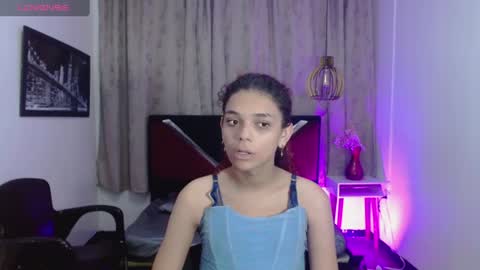Snapshot of luisa_torres__ chatting on 26, 7, 2026 luisa_torres__ online show from 26, 7, 2026