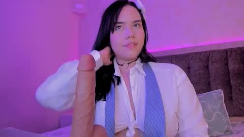 Luisa Giraldo online show from 22, 9, 2025