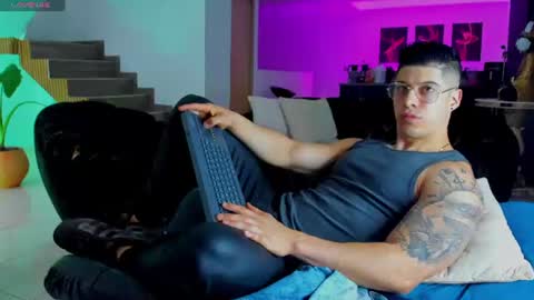 Snapshot of lukas_green1 chatting on 21, 6, 2026 Lukas Green online show from 21, 6, 2026