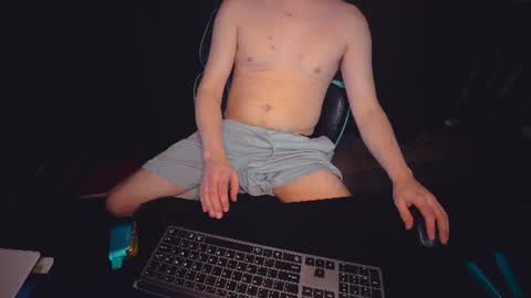 Snapshot of lukatripp chatting on 1, 8, 2026 lukatripp online show from 1, 8, 2026