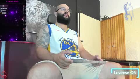 Snapshot of luke__09 chatting on 19, 5, 2026 LUKE online show from 19, 5, 2026