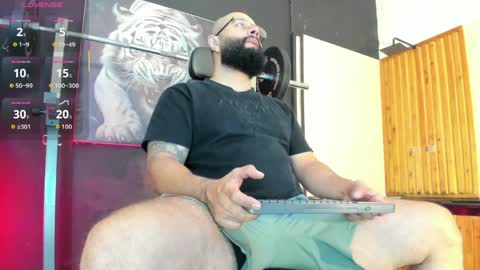 Snapshot of luke__09 chatting on 31, 5, 2026 LUKE online show from 31, 5, 2026