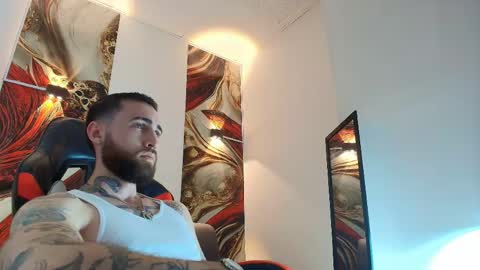 Snapshot of luke_davis01 chatting on 3, 6, 2026 LUKE online show from 3, 6, 2026