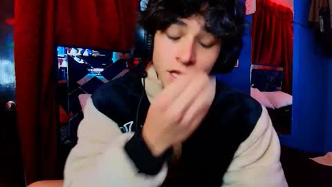 Snapshot of luke_howland chatting on 11, 1, 2026 Luke online show from 11, 1, 2026