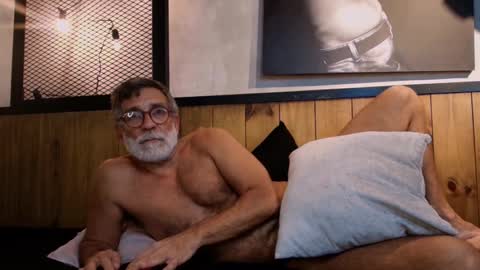 Luke Crews online show from 28, 1, 2025