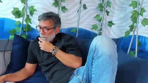 Luke Crews online show from 1, 3, 2025