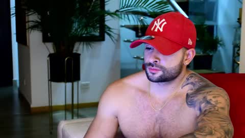 Lukhas f4f online show from 9, 4, 2026