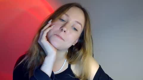 Lulu Baby18 online show from 2, 12, 2025